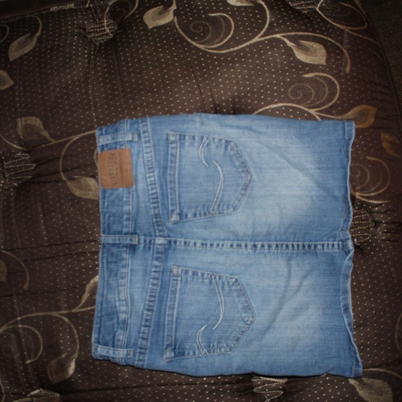 Girls skirt - Picture 2 of 2